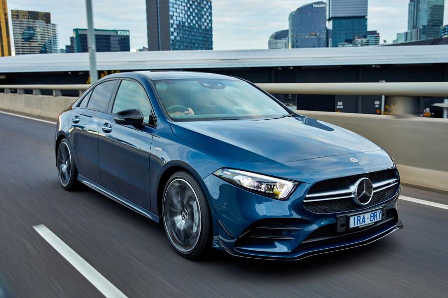  Mercedes-AMG A35 4Matic Sedan (V177) 2020 года  (AU) (фото 8 из 41)